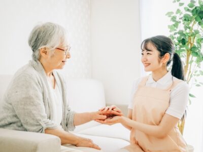関節拘縮を改善するリハビリの勉強会を開催しています